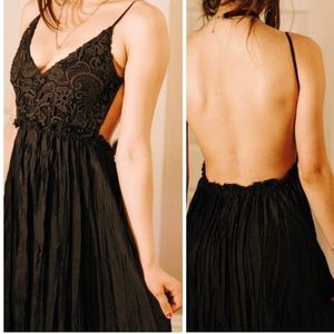 Crinkle Open Back Crochet Maxi Dress